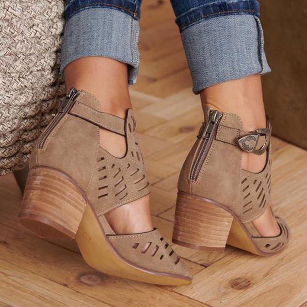 Artificial Leather Chunky Heel Adjustable Buckle Sandals Casual Shoes