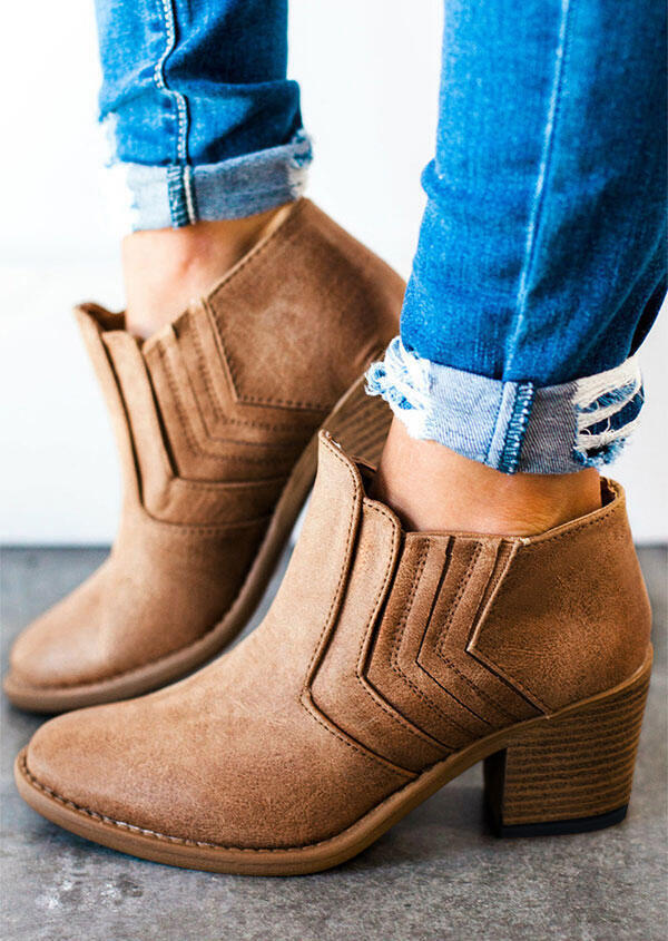 Ruffled Round Toe Heeled Boots