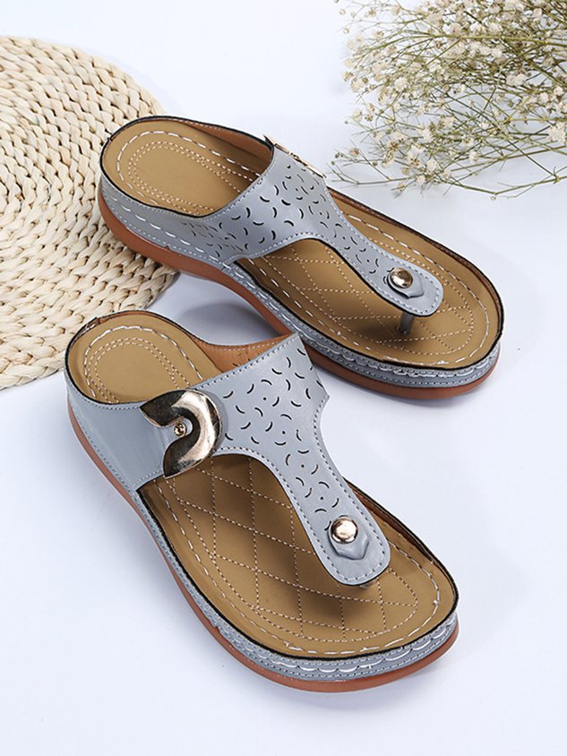 Women's Gold Buckle Punched Flip-Flops