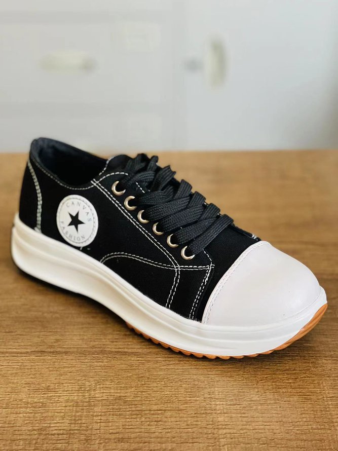 Women's Solid Color Platform Lace-Up Sneakers