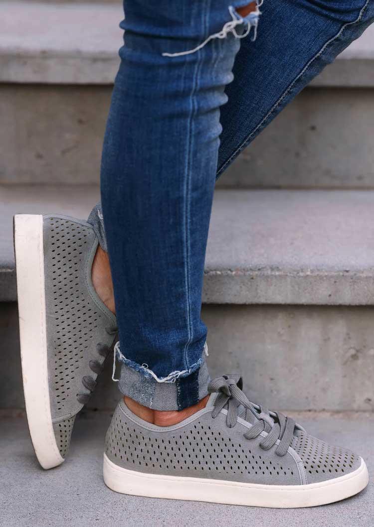 Cow Slip On Round Toe Flat Sneakers