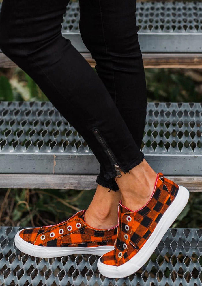 Plaid Slip On Round Toe Sneakers