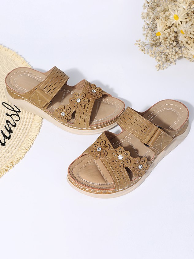 Rhinestone Three-dimensional Flower Comfortable Casual Velcro Slippers