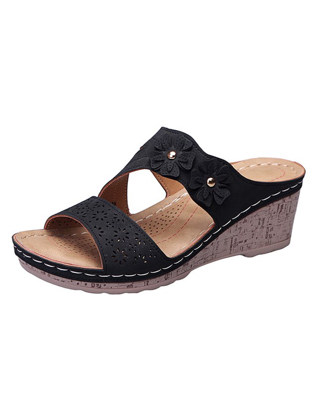 Hollow Three-dimensional Flowers Comfortable Casual Slippers
