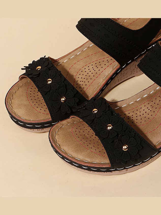 Beaded 3D Floral Casual Wedge Sandals