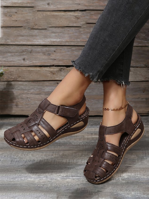 Floral Punching Cutouts Covered Toe Vintage Sandals