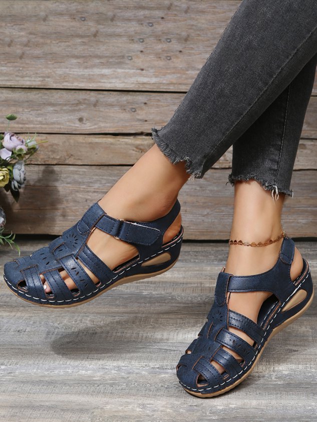 Floral Punching Cutouts Covered Toe Vintage Sandals