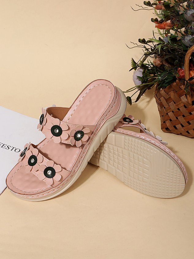 Three-dimensional Flowers Casual Wedge Heels Slippers