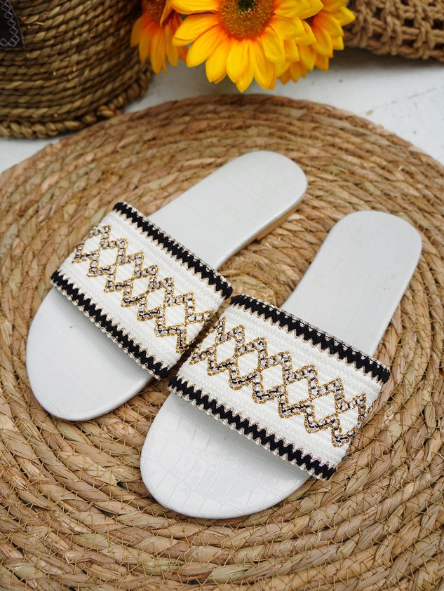 Holiday style Ethnic style Embroidery Slippers