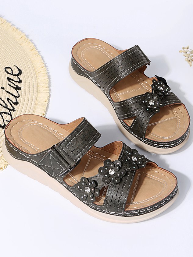 Rhinestone Three-dimensional Flower Comfortable Casual Velcro Slippers