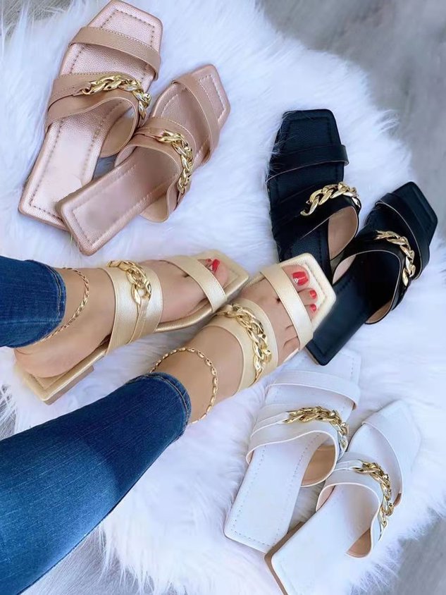 Gold Chunky Chain Square Toe Slippers