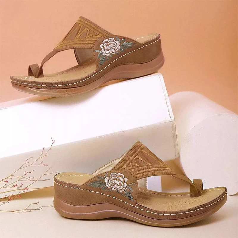Women's embroidered comfortable wedge sandals