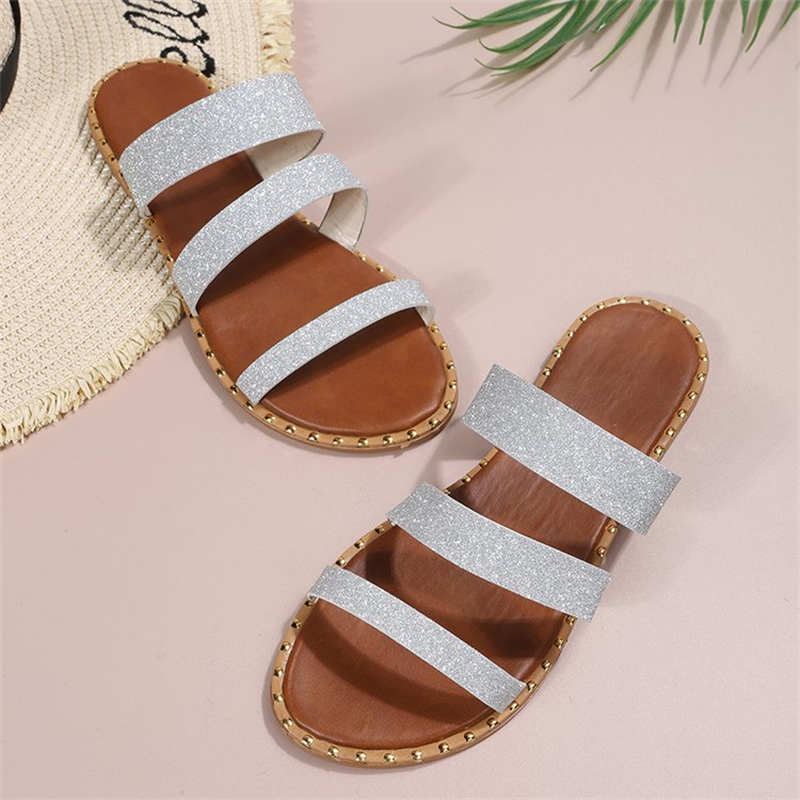Round Toe Shiny Strap Beach Slippers