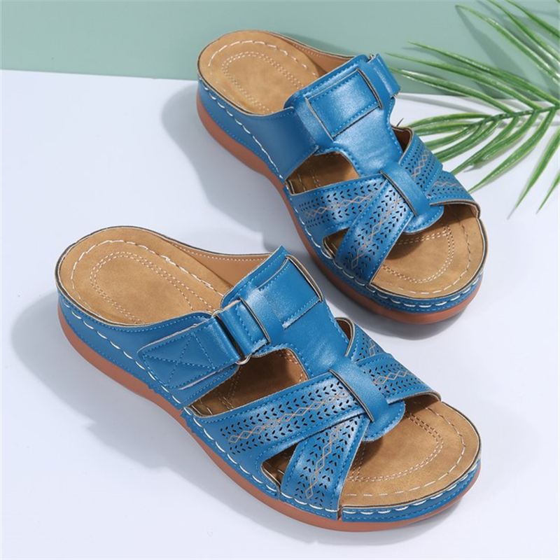 Ethnic Style Round Head Hollow Platform Slippers