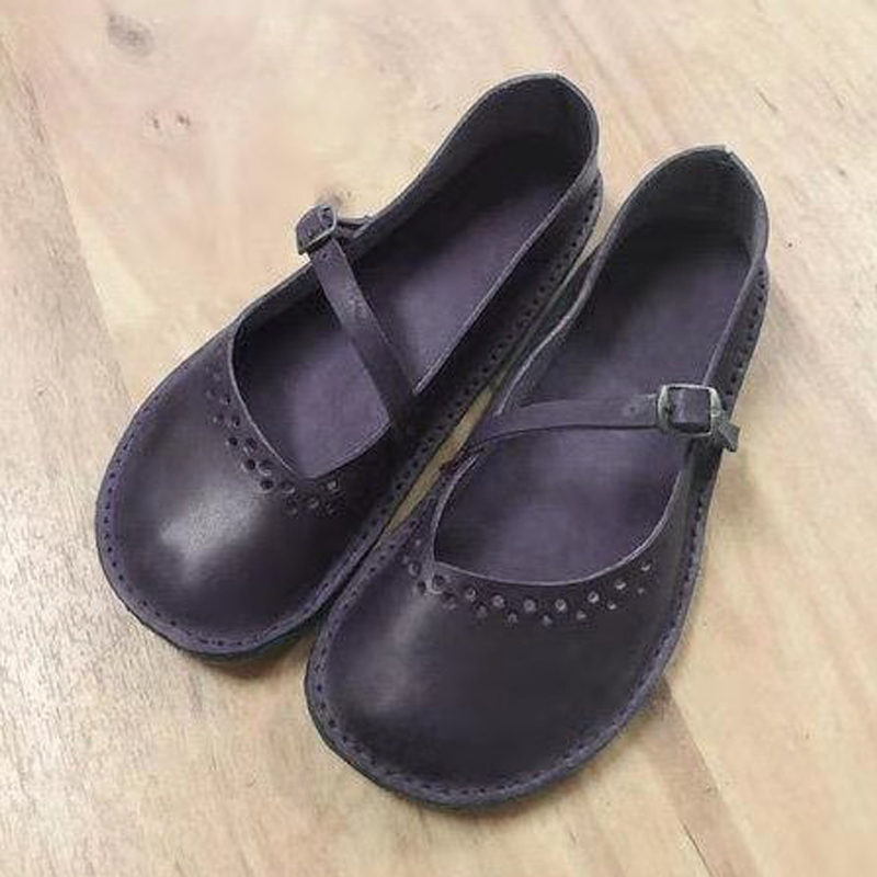 Flat round toe Mary Jane singles
