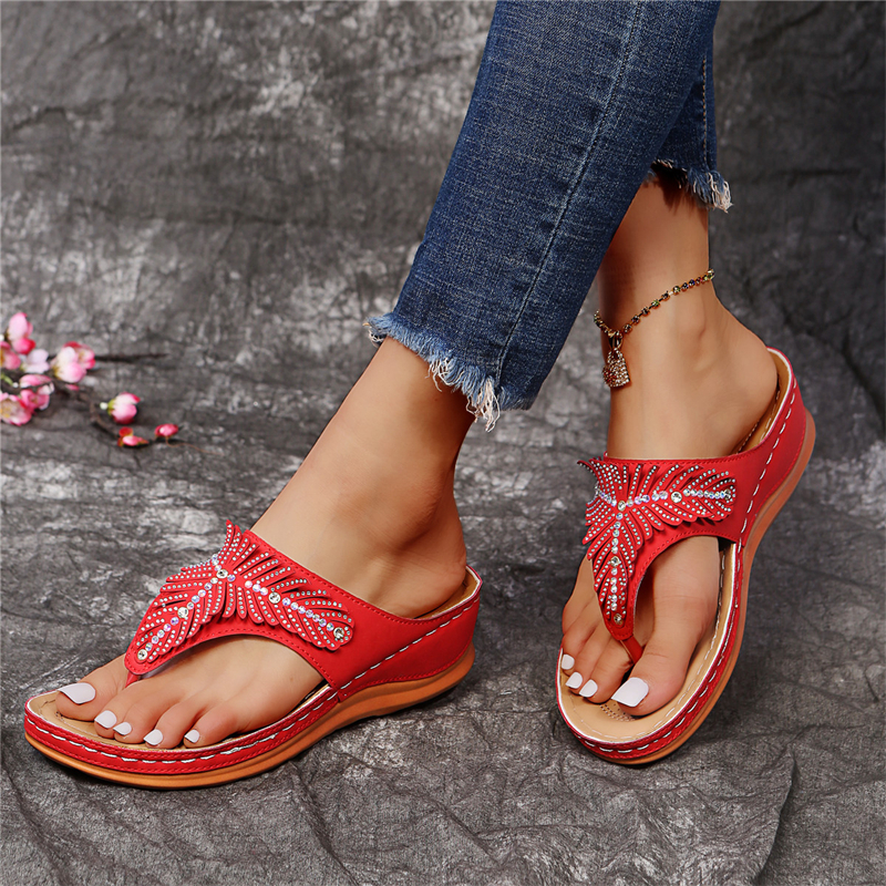 Round Toe Retro Style Hot Tile Platform Slippers