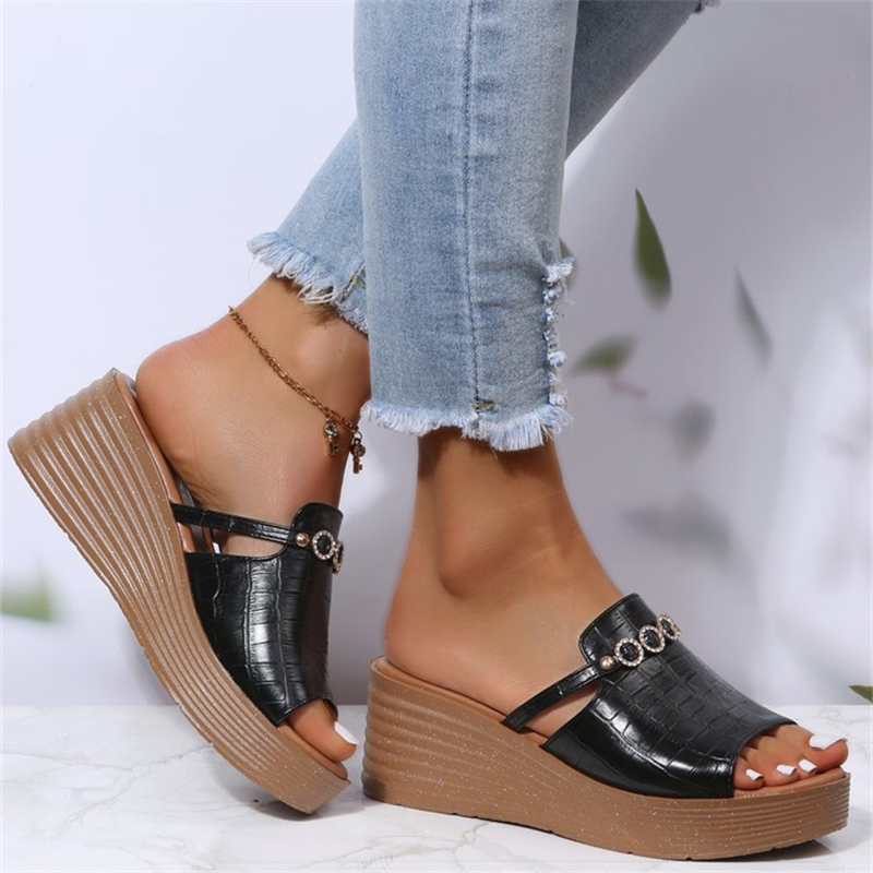 Fish Mouth Crocodile Print Platform Slippers