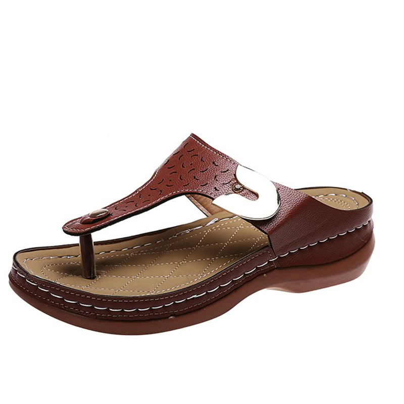 Women's Retro Round T-strap Beach Slippers