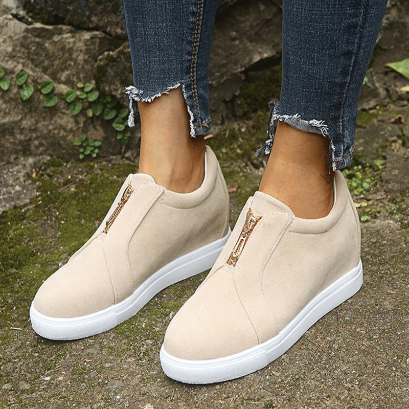 Fashion casual flat shoes
