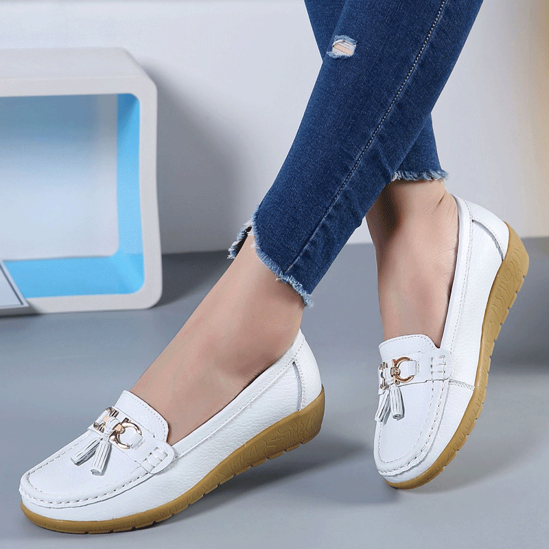 Flat casual women's shoes