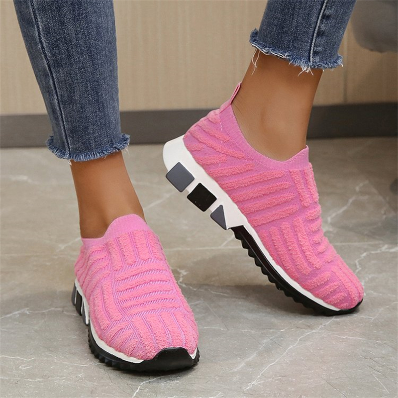 Ladies Round Head Plush Woven Casual Shoes
