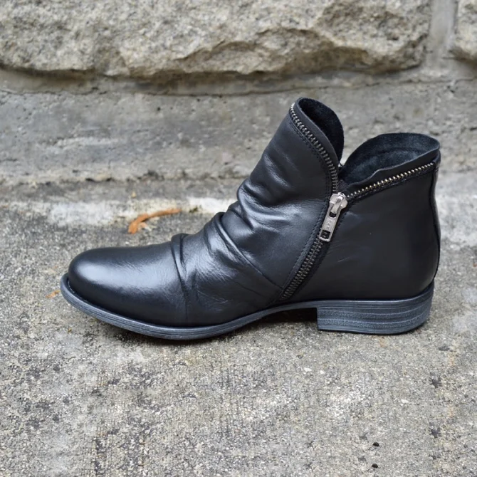 Casual Fashion Low Heel Winter Boots