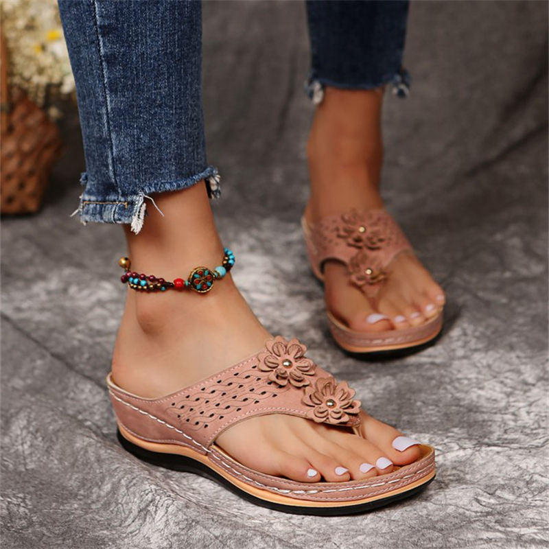 Round Head Ethnic Style Wedge Slippers