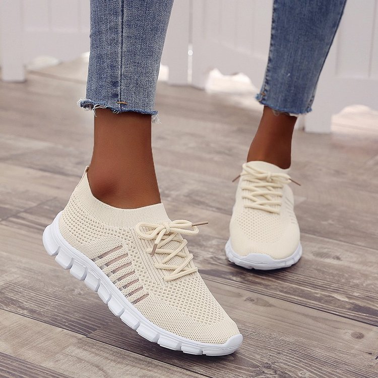 Flat Low Heel Mesh Flying Shoes