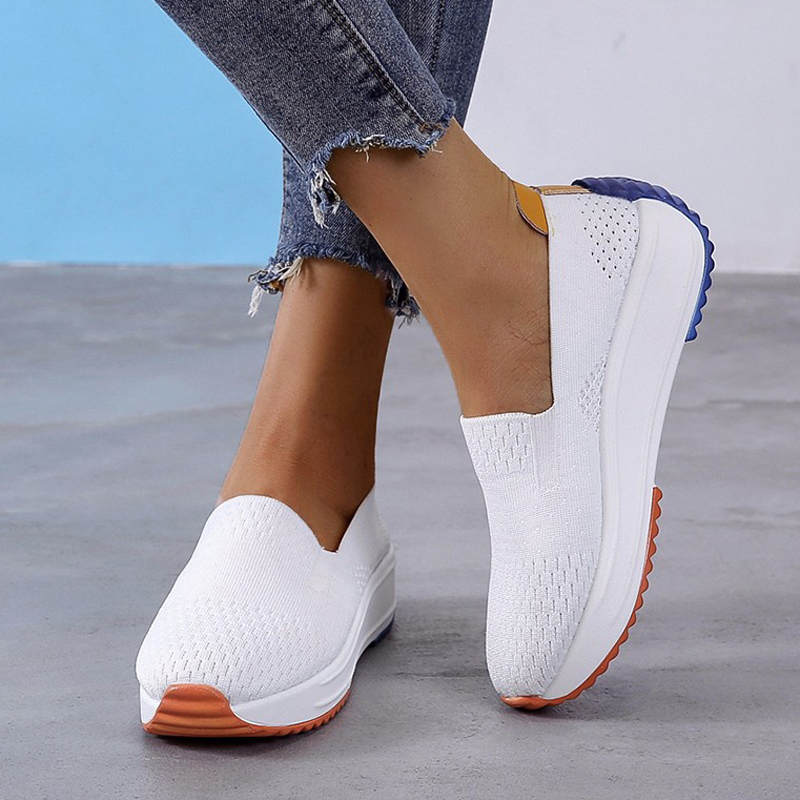 Women's fashion comfortable flats