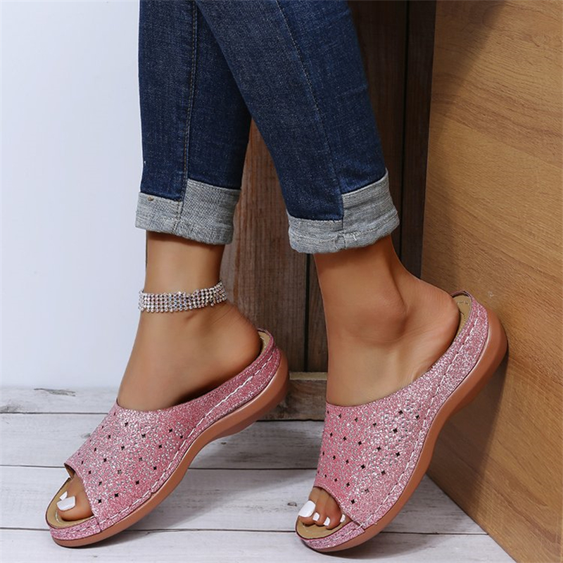 Ladies Vintage Round Toe Punch Hollow Slippers