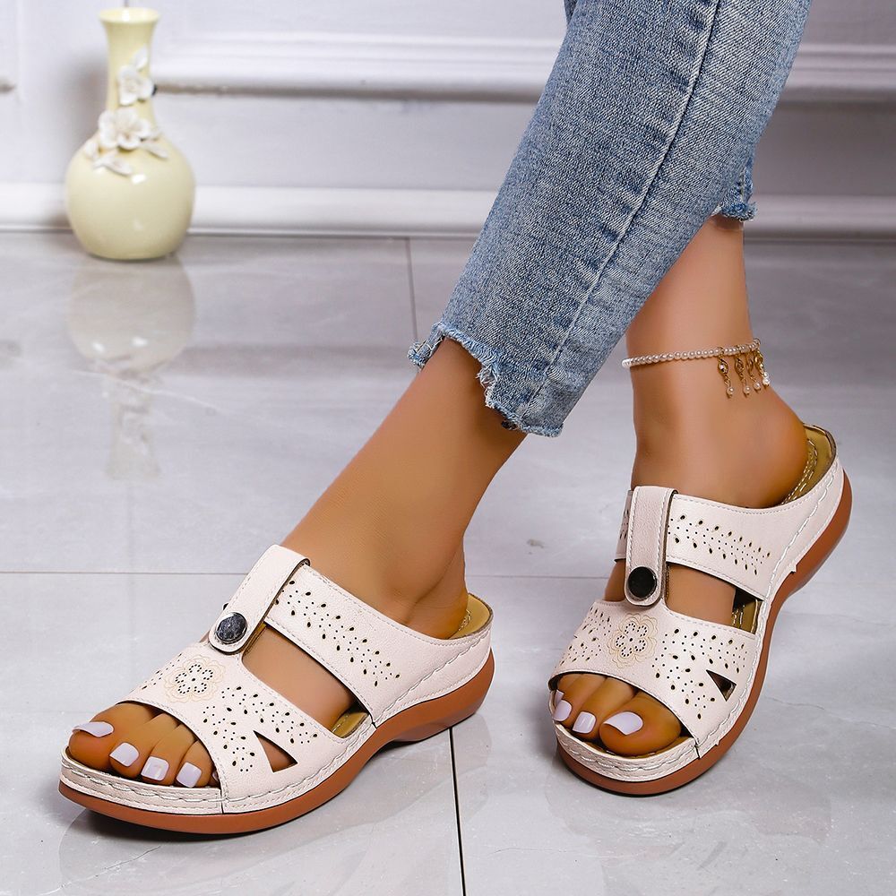 Platform Carved Beach Sandals