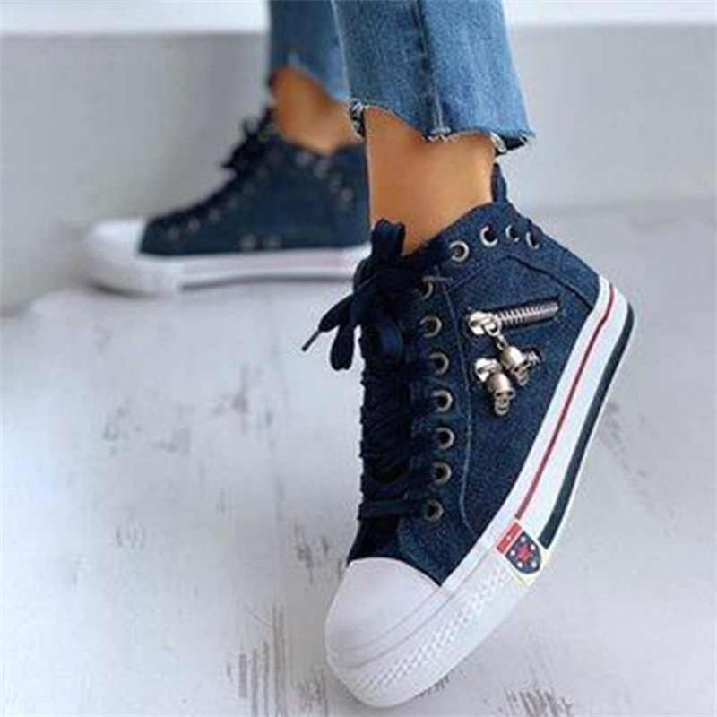Ladies Vintage Round Toe Canvas Skull Decorative Canvas Shoes