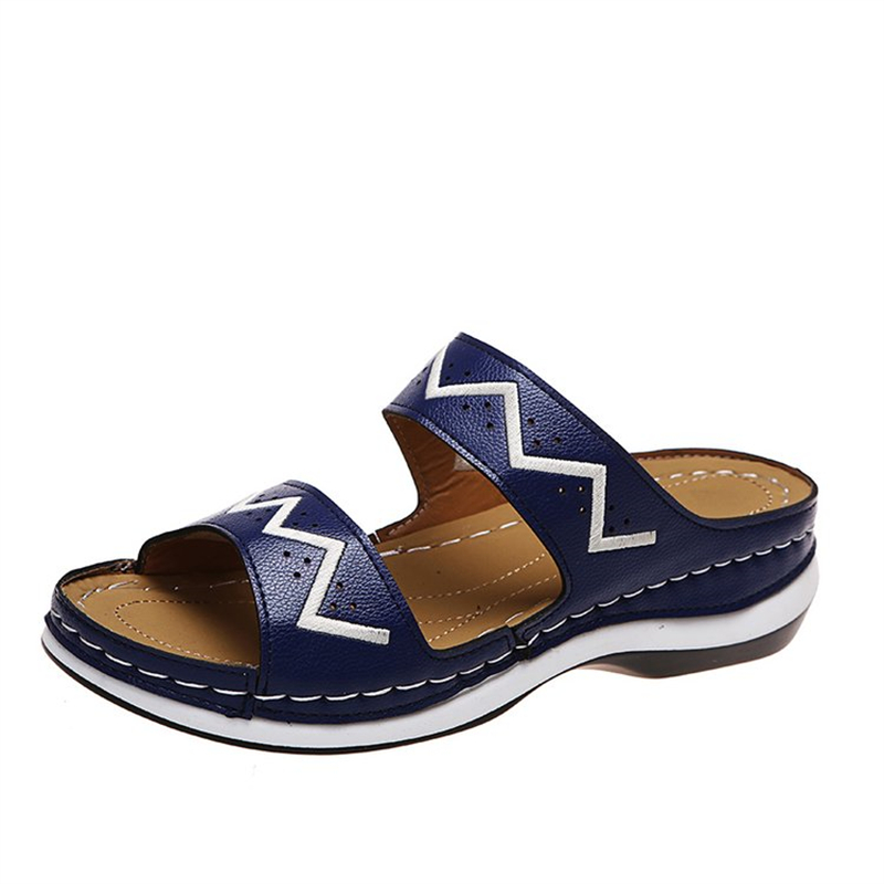 Ladies Retro Round Toe Double Row With Cutout Beach Slippers