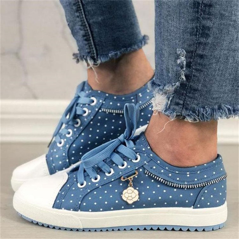 Ladies Retro Round Toe Polka Dot Print Casual Shoes