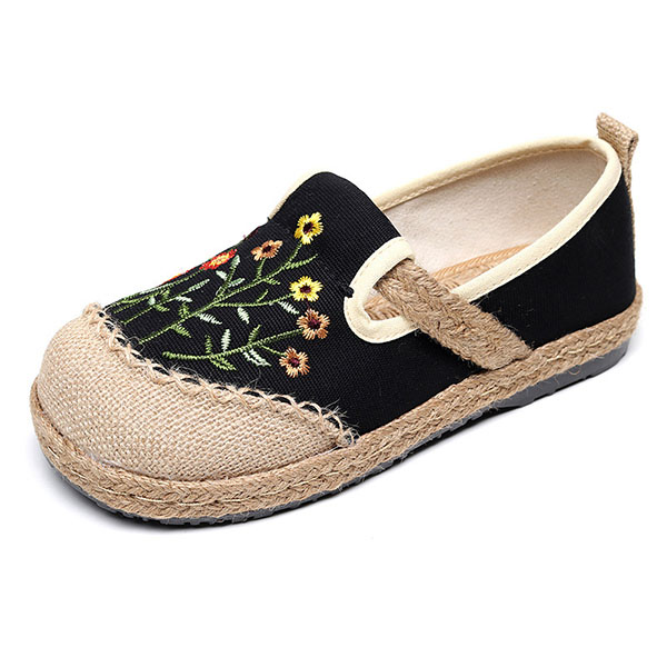 Women's Vintage Woven Embroidered Flats