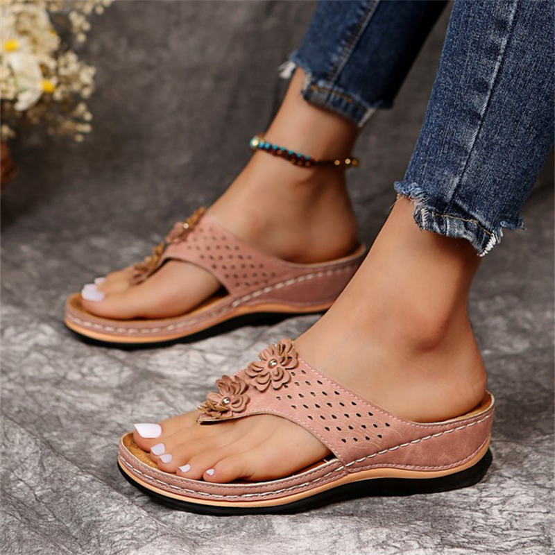Round Head Ethnic Style Wedge Slippers