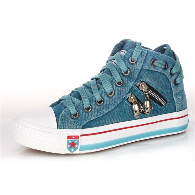 Ladies Vintage Round Toe Canvas Skull Decorative Canvas Shoes