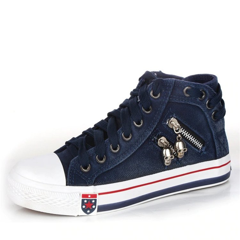 Ladies Vintage Round Toe Canvas Skull Decorative Canvas Shoes