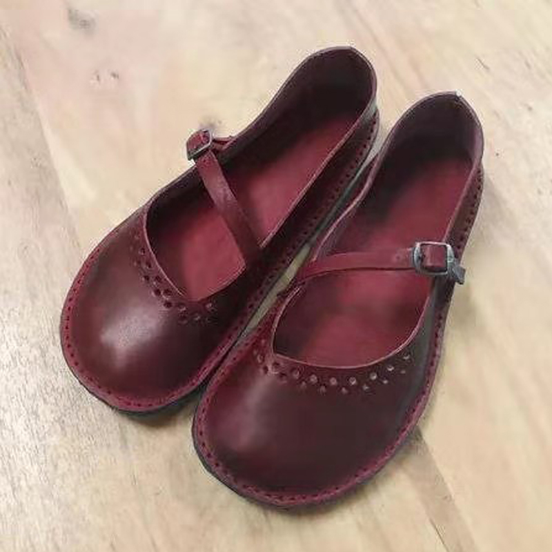 Flat round toe Mary Jane singles